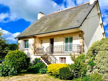 maison traditionnelle – proche de la mer