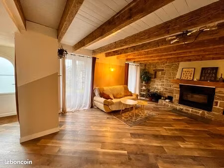 charmante maison en pierre de 110m2