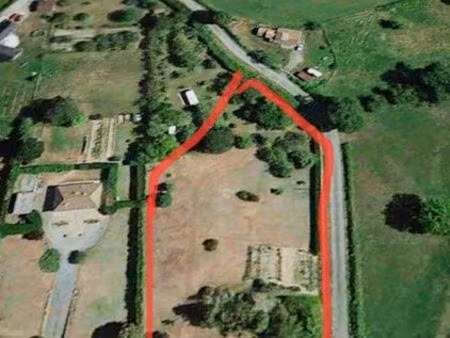 rare grand terrain constructible de 4 300 m² – divisible avec cu -- secteur le grand-bourg