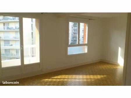 t3/4 hyper centre bourg la reine