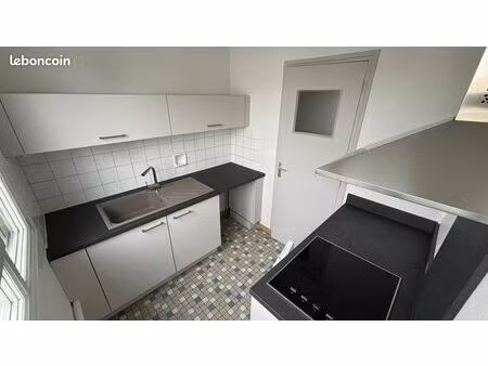 studio 1 pièce 34 m²