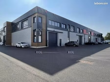 local d'activité 520 m²