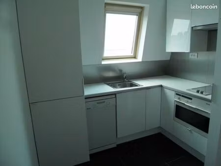 grand studio 24 m² en location meublée - boulogne nord