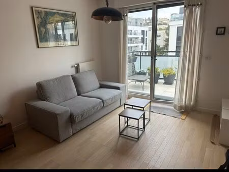 t2 meublé 42m² – terrasse plein sud – résidence calme quasi neuve