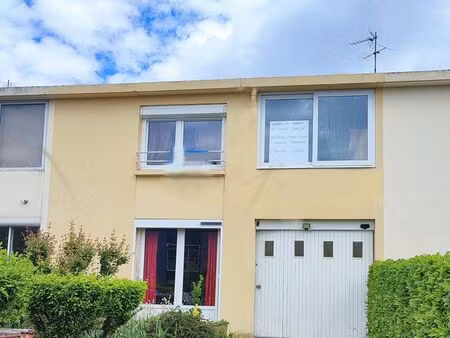 particulier vends maison t5 dans résidence calme et arborée