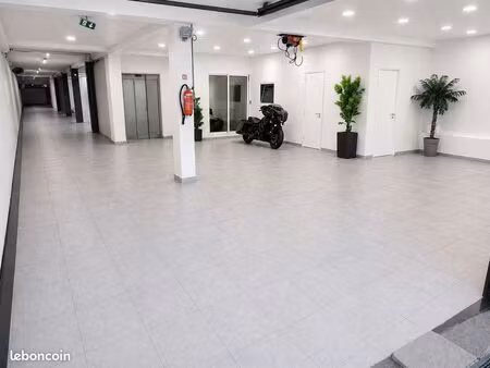 local d'activite sous-sol 600m2 divisible a partir de 280m2