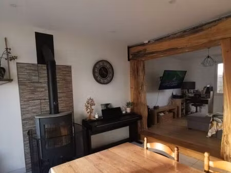 maison 6 pièces à 1km 5 du bourg