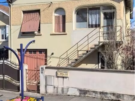 particulier vend maison individuelle 2 niveaux