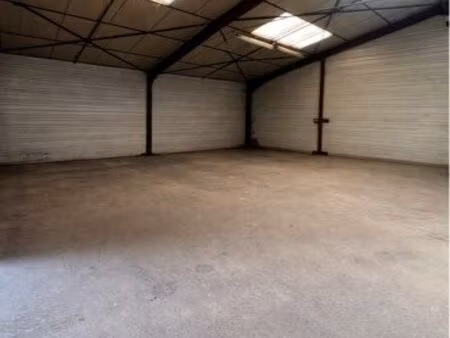 hangar garage stockage