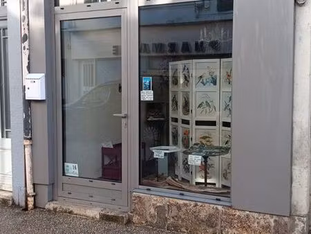 local commercial