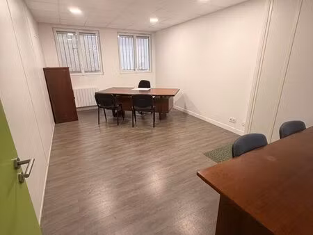 local 350m2