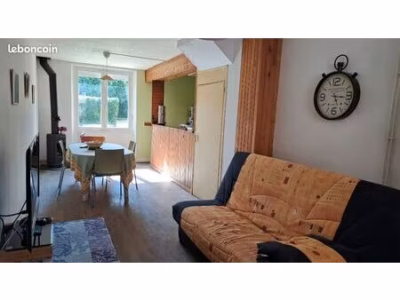 maison au cœur du village