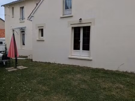 maison 5 pièces de 165m2