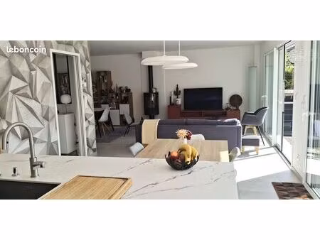 maison 2021 - 190 m2 (158m2 carrez) - terrain de 515 m2 – bords de marne