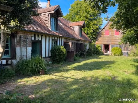 maison de charme xviie dans le perche avec jardin et dépendance — 165 000