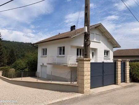 maison 127m² – 4 ch – proche suisse – terrain arboré + sous-sol complet”
