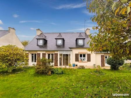 maison 6 pièces 148 m²