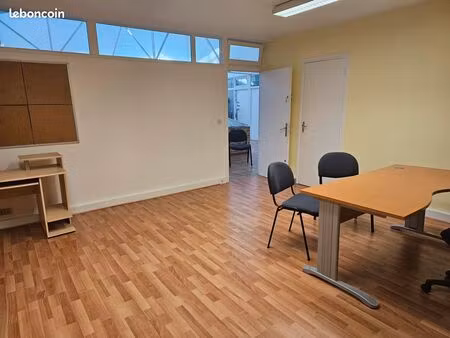 a louer bureau de 26m2