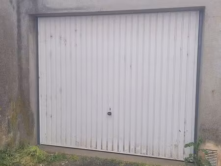 lot de 13 garages