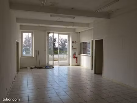 local commercial