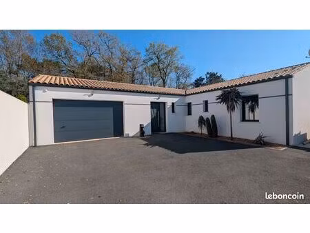 maison récente 112m² avec piscine - 3 chambres