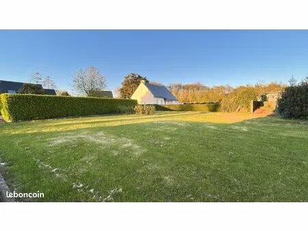 terrain constructible 680 m2