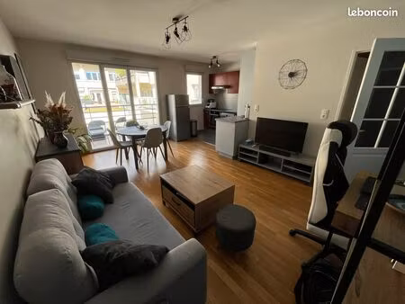t2 meublé 47m² - parking + garage privatif - proche gare viotte