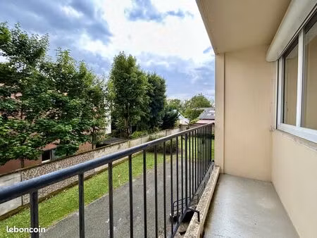 appartement 3 pièces 55 m²