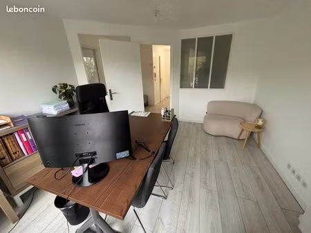 location bureau activité libérale