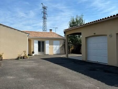 maison plain-pied 186 m² saintes