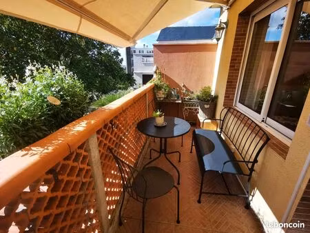 appartement /balcon t2