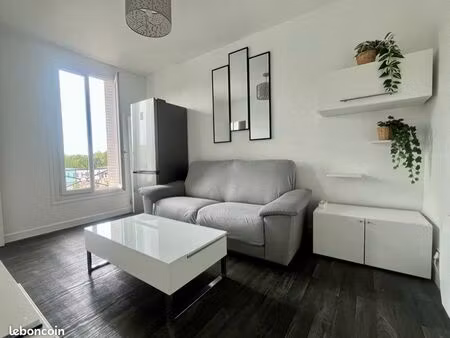 appartement 2 pièces meublé haut de gamme & emplacement idéal aux portes de paris