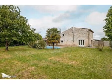 maison 7 pièces 120 m²