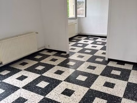 appartement faux t3