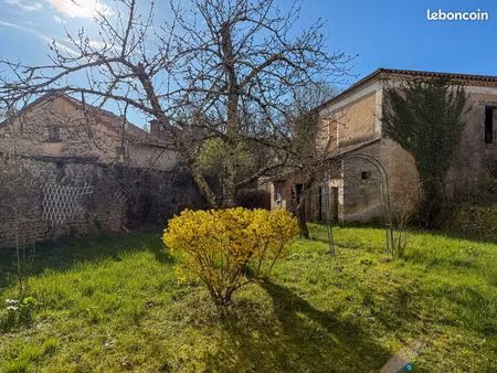 immeuble 216 m² cubjac