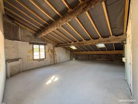 plateau à aménager – fort potentiel – immeuble et copro entièrement rénové à neuf – centre