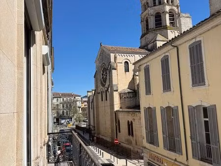 appartement traversant avec terrasse + balcon + cave 42m² – haussmannien à fort potentiel 