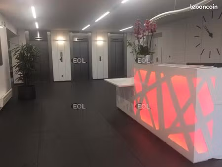 bureaux 112 m²