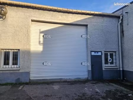 local d'activité 127 m²