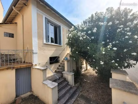 maison individuelle – extérieurs  lumière & fort potentiel - alès centre ville