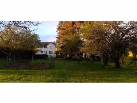 maison familiale 4 chambres grand jardin