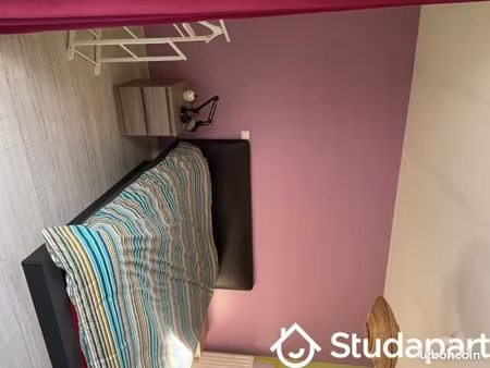 chambre 1 pièce 15 m²