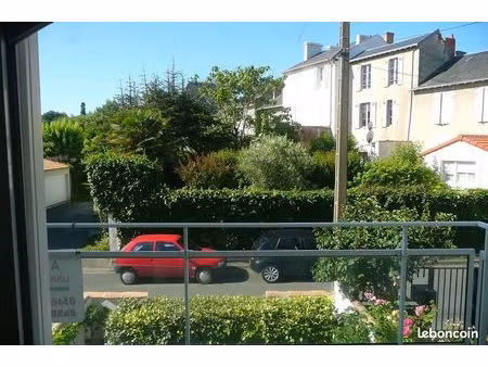 pepite 50 m² lumineux quartier calme près mail 2 pièces