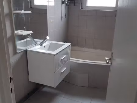 urgent appartement à vendre à 60 000 e