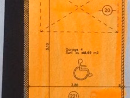 garage fermé avec accès pmr