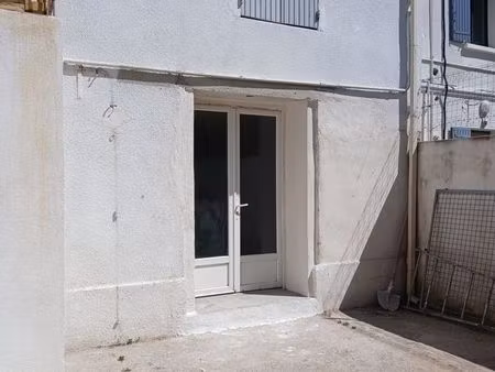 local professionnel 35m2
