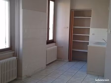 appartement t2 – saint-vallier renové