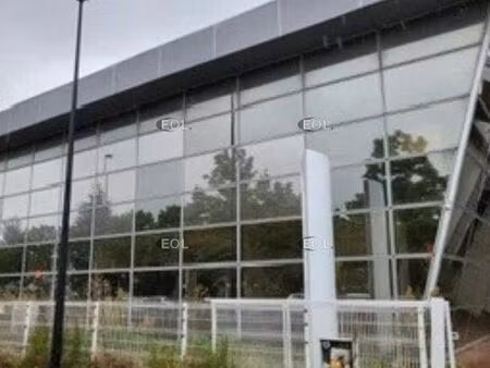 bureaux 945 m²