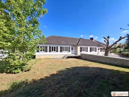 maison 11 pièces 223 m²