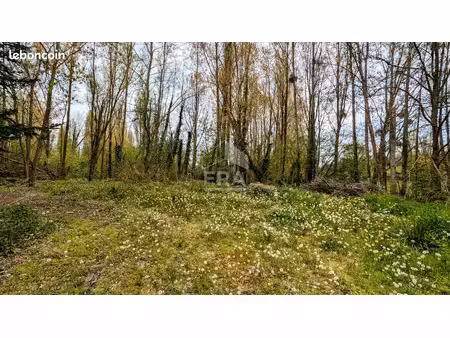 terrain 775 m² lassy